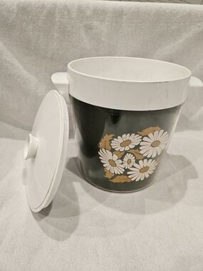 Vintage West Bend Thermo Serv Daisy Ice Bucket With Lid